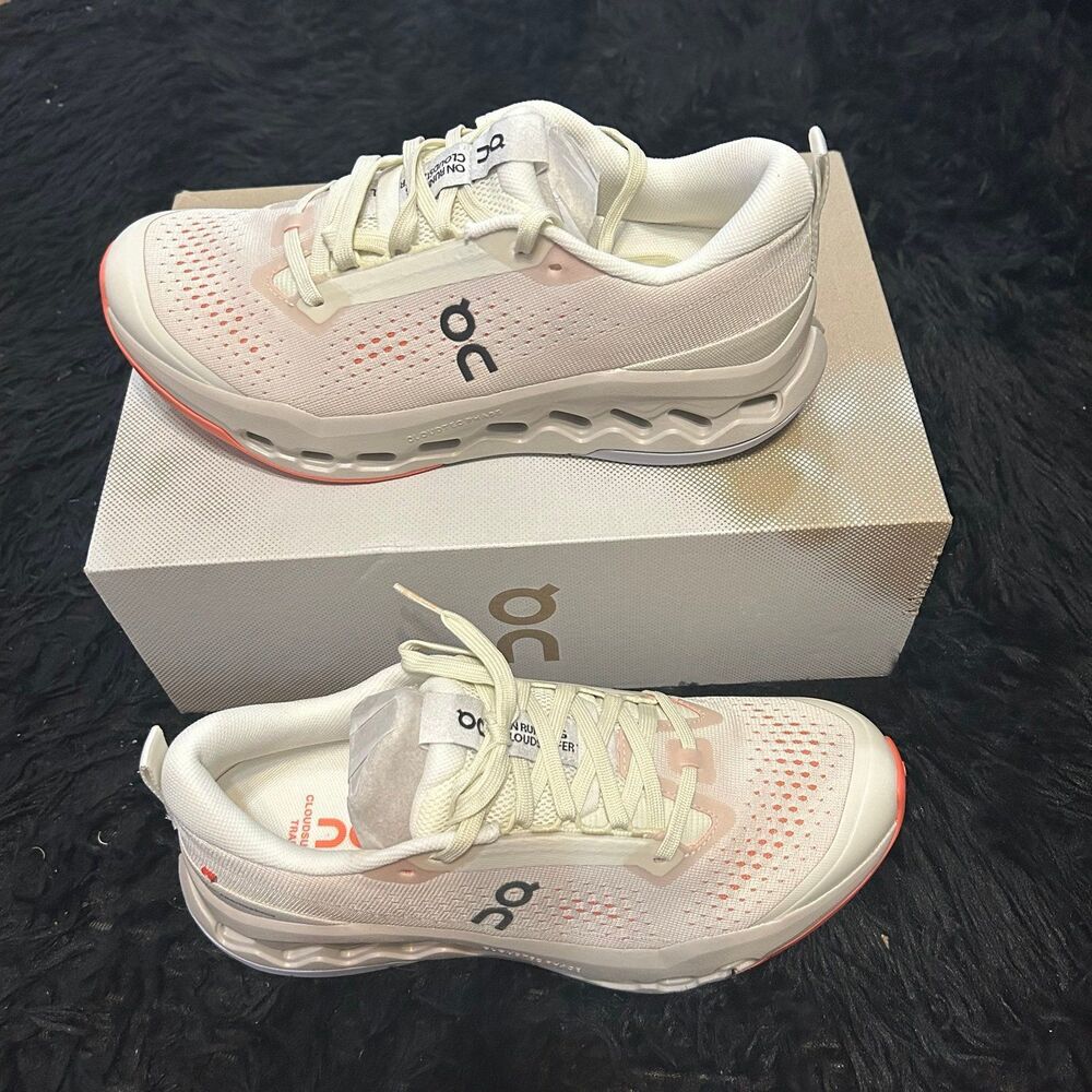 On CLOUDSURFER trail ivory salmon athletic training lace up shoes sneakers 8.5
